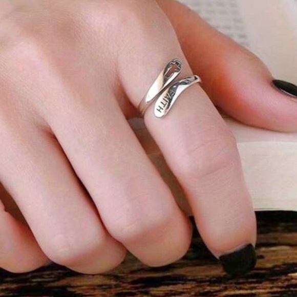 ✨ FAITH and Cross Sterling Silver Adjustable Ring ✨ - Picture 2 of 4